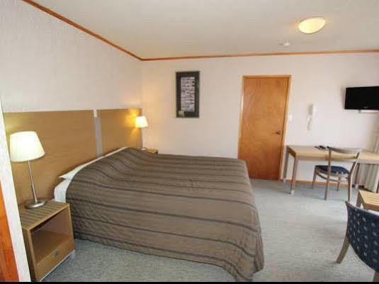 Walton Park Motor Lodge Воркверт Екстер'єр фото